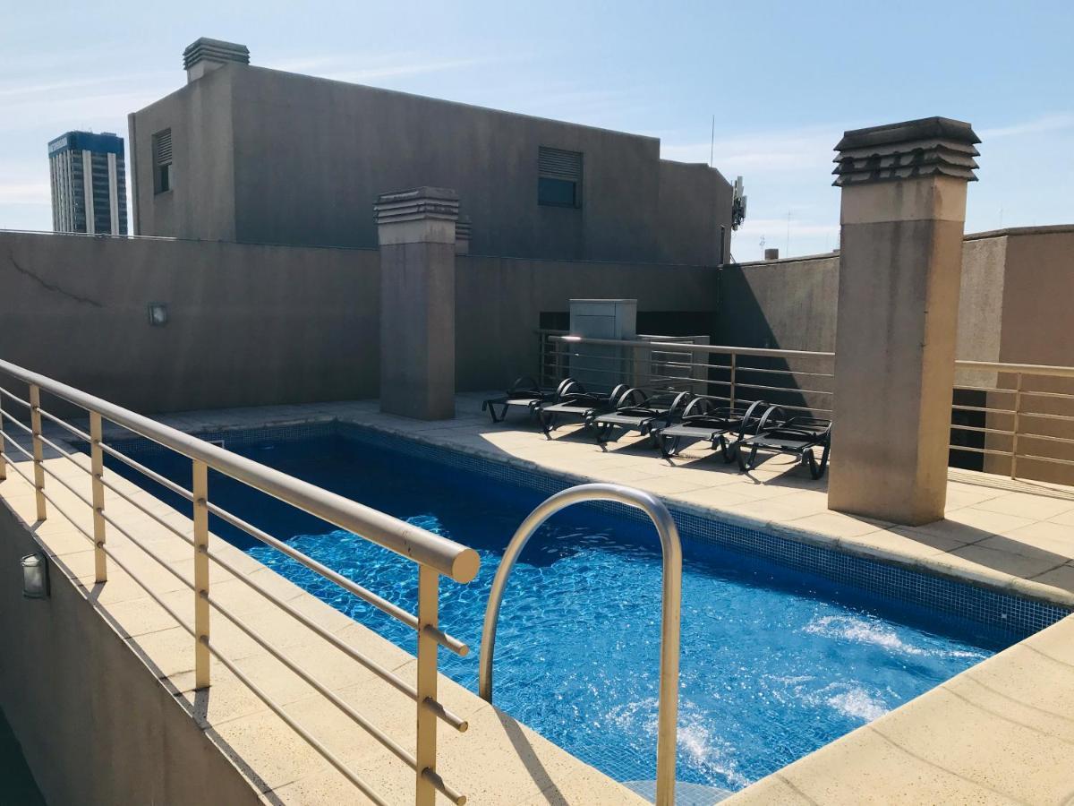 Apartamento Centrico Y Moderno Con Balcon, Piscina, Gimnasio Y Laundry Buenos Aires Kültér fotó