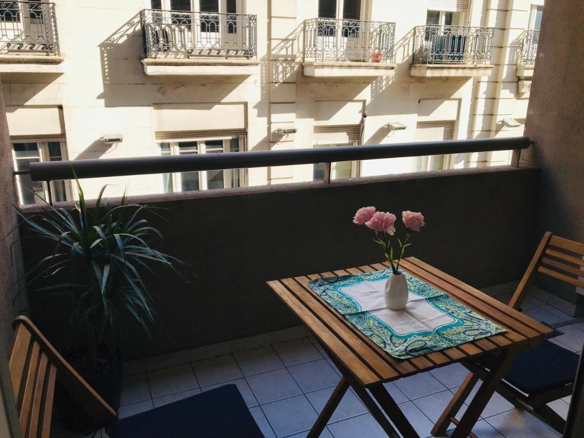 Apartamento Centrico Y Moderno Con Balcon, Piscina, Gimnasio Y Laundry Buenos Aires Kültér fotó