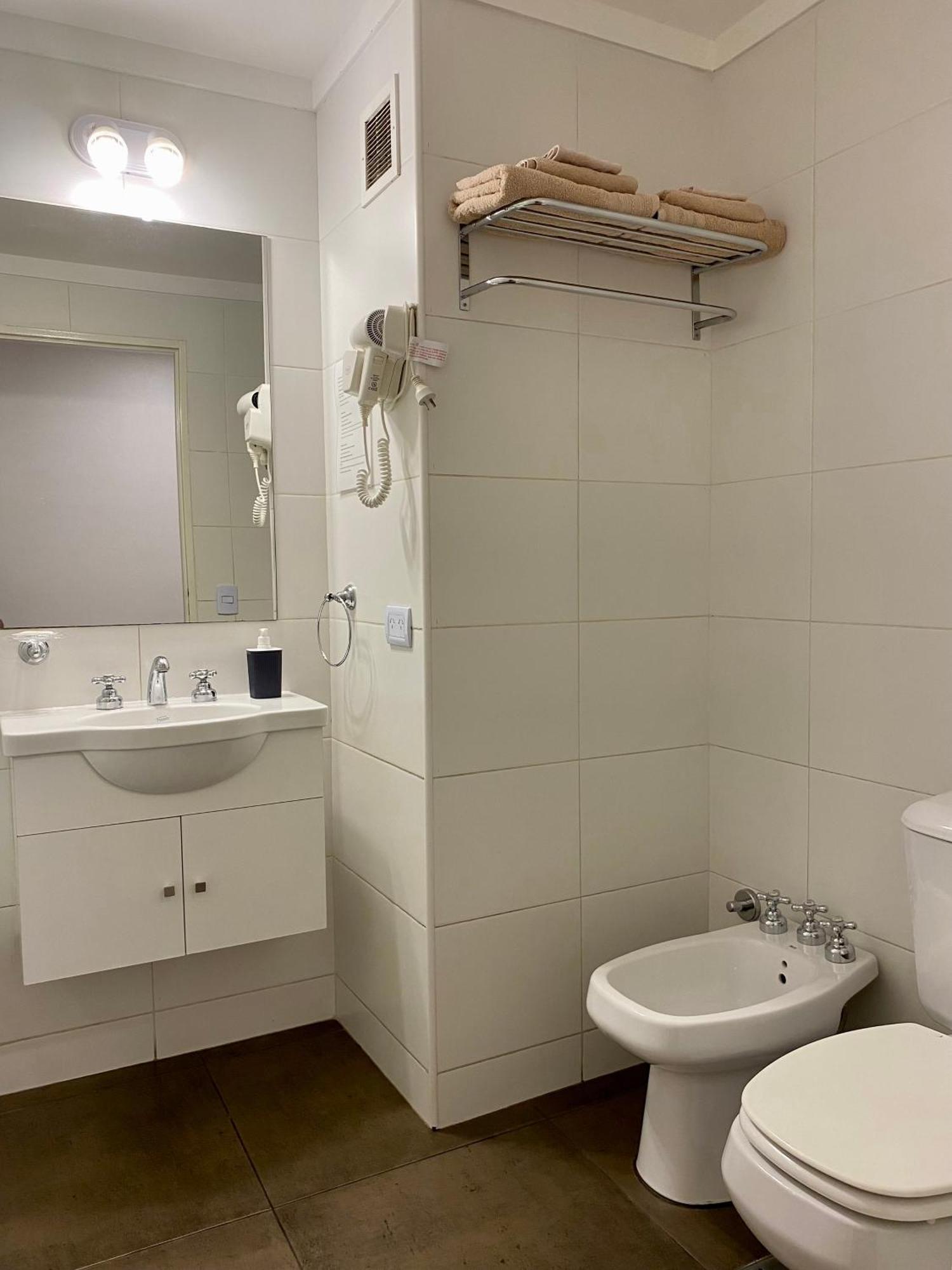 Apartamento Centrico Y Moderno Con Balcon, Piscina, Gimnasio Y Laundry Buenos Aires Kültér fotó